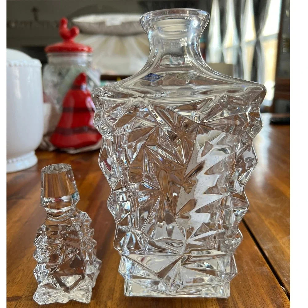 Bohemia Crystal Decanter Unisex OS Clear NWOT 24% Lead Glass Czech Republic - Picture 6 of 9